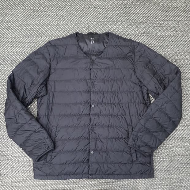 유니클로 오리털 경량패딩 남자105