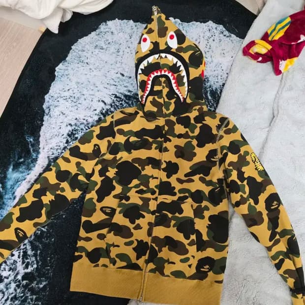 [S] 베이프 황계 후드집업