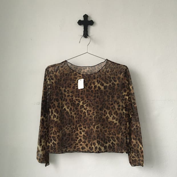 Leopard pattern top