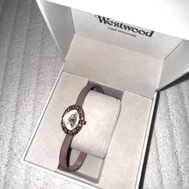 비비안웨스트우드 시계 팔찌 로코코 Vivienne Westwood Roc