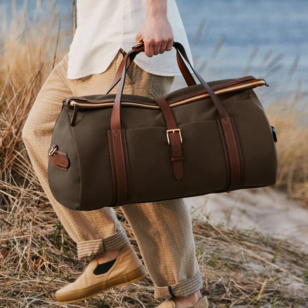 미즈모(Mismo)의 익스플로러 여행 가방입니다.