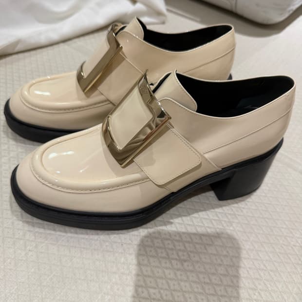 로저비비에 비브 레인저스 로퍼