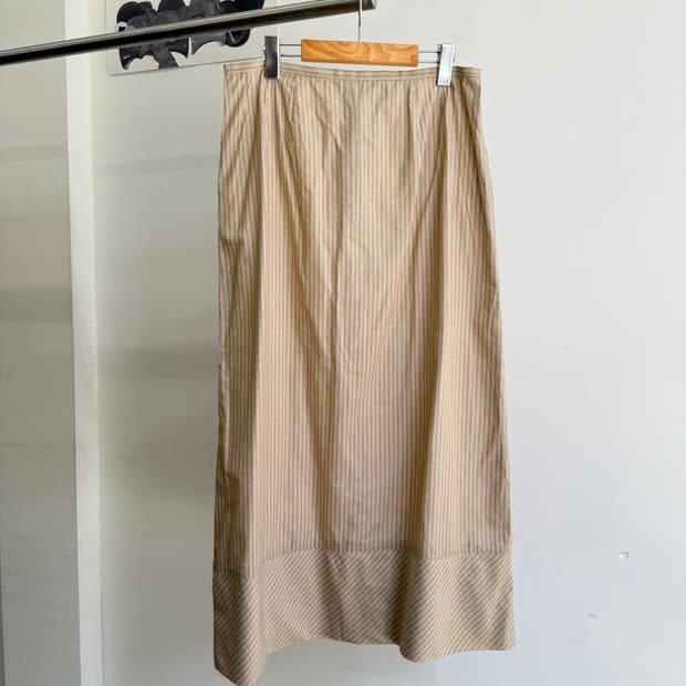 LAT (Made in Japan) 스트라이프 롱스커트