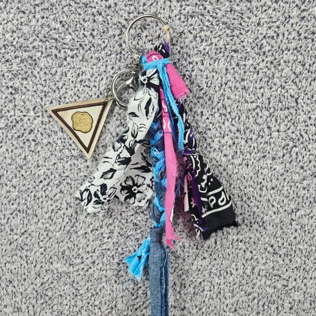 핸드메이드 커스텀 패치 반다나 카라비너 키링 / 10678