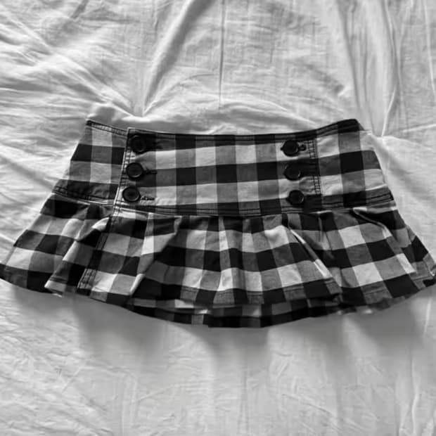 체크 스커트