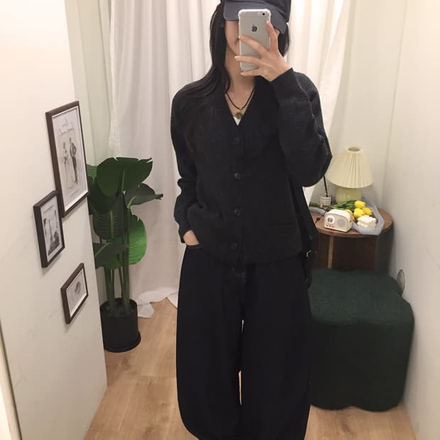 여성 유니클로 V넥 가디건 95