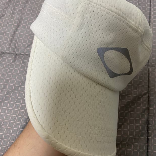 미스치프 롬버스 러닝캡 화이트