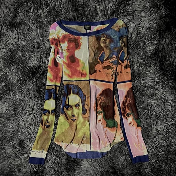 Jean Paul Gaultier 멀티 걸프린팅 시스루 메쉬 롱슬리브
