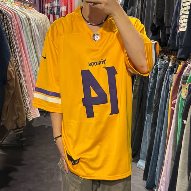 [IM] NFL x NIKE NO.14 DIGGS 반팔져지 옐로우
