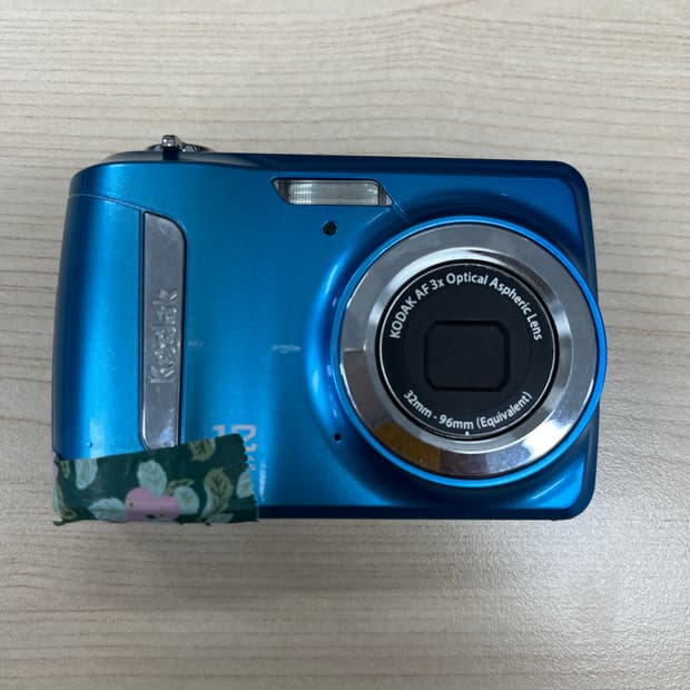 코닥 c143 블루 색상 키키 카메라 디카 빈티지