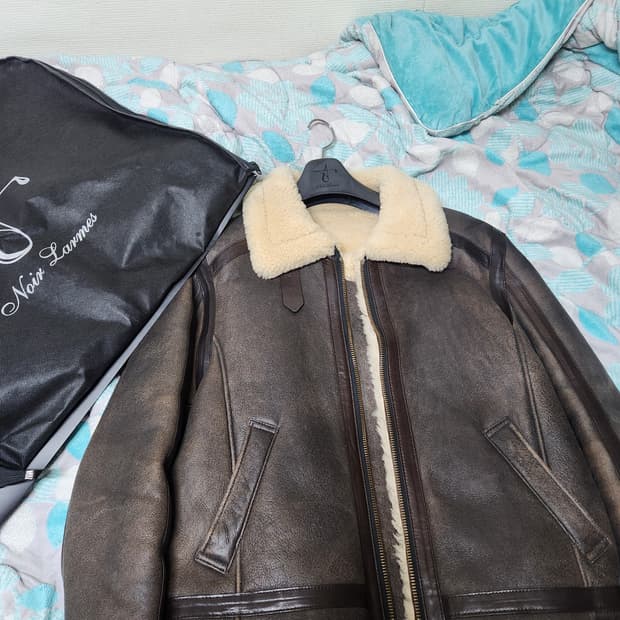 느와르 라르메스 무스탕 12-13 48 사이즈