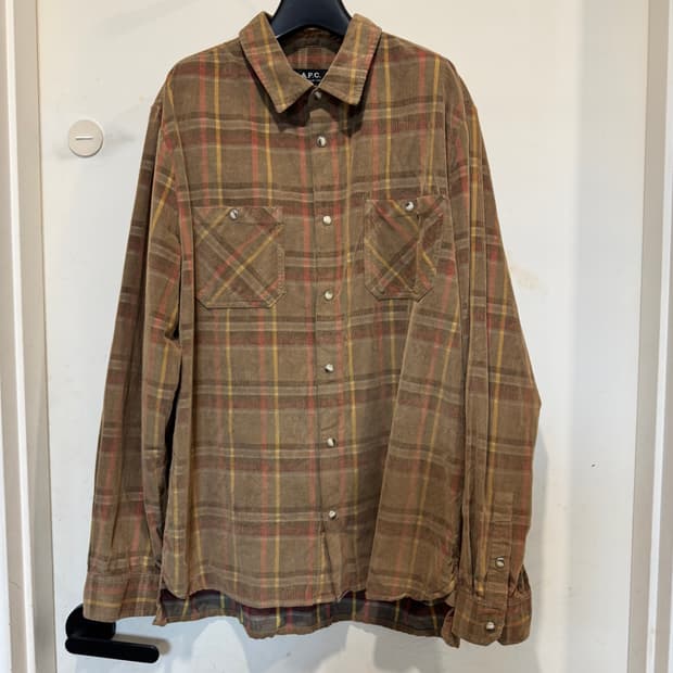 APC 아페쎄 코듀로이 웨스턴 셔츠