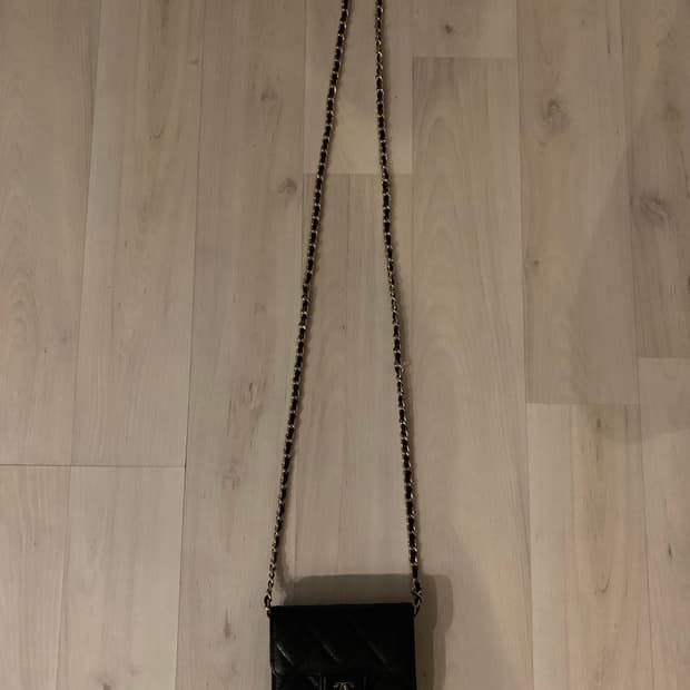 Chanel classic quilted card holder bag