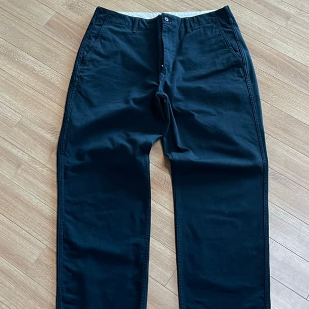 MUJI 네이비 치노 팬츠