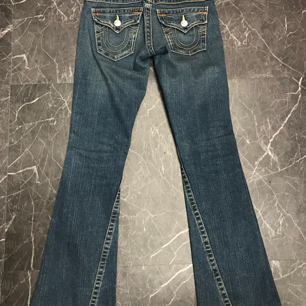 트루릴리젼 Joey Boots cut pants