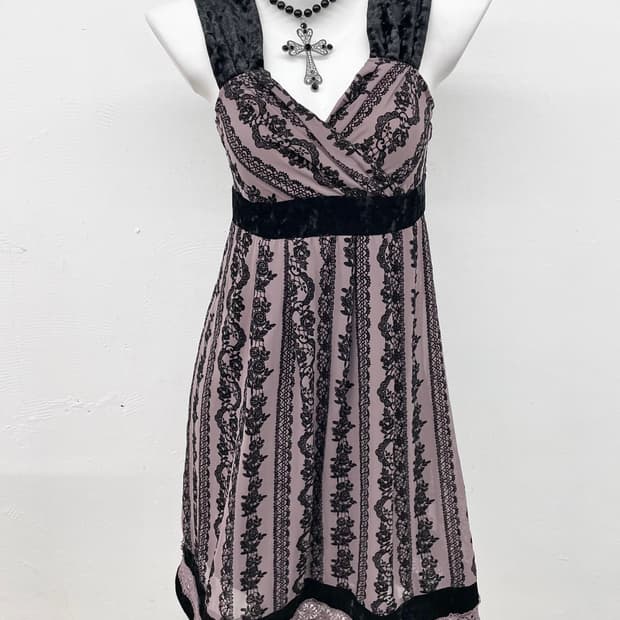 엑시즈팜 엔틱 벨벳 원피스