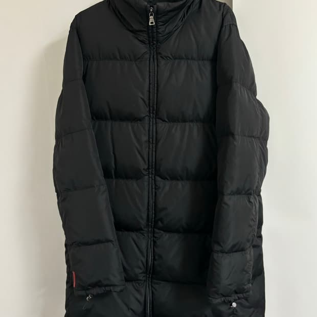 프라다 스포츠 다운 패딩 자켓