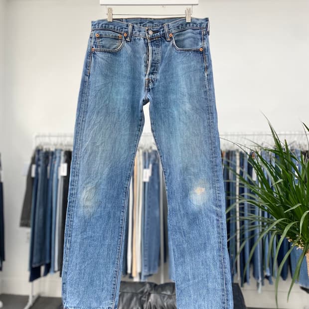 리바이스501 Straight Fit 00s 32사이즈 a5615