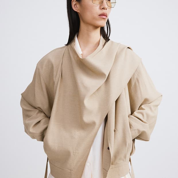 렉토 RECTO 드레이프 스카프 디테일 점퍼 자켓 다크 베이지