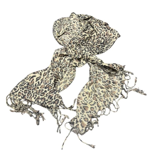 Leopard muffler