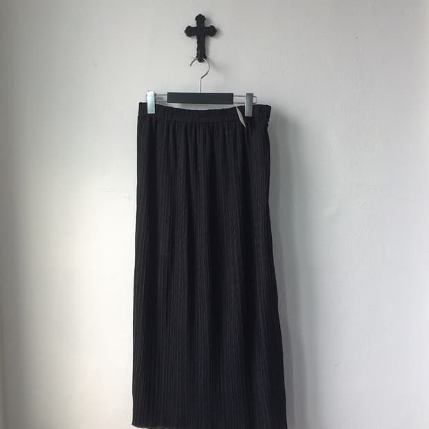 Reversible pleats long skirt