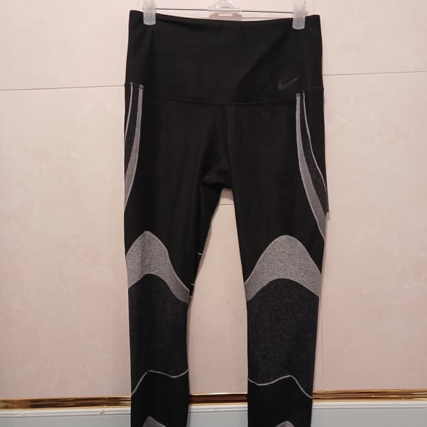 나이키 정품 여성 레깅스 S (65) 사이즈