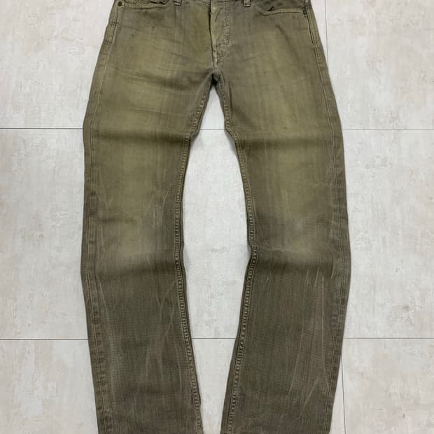 디젤 애쉬 카키 스트라이트 팬츠 #647