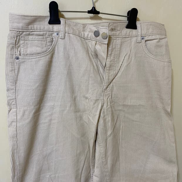 Gu 코듀로이 바지