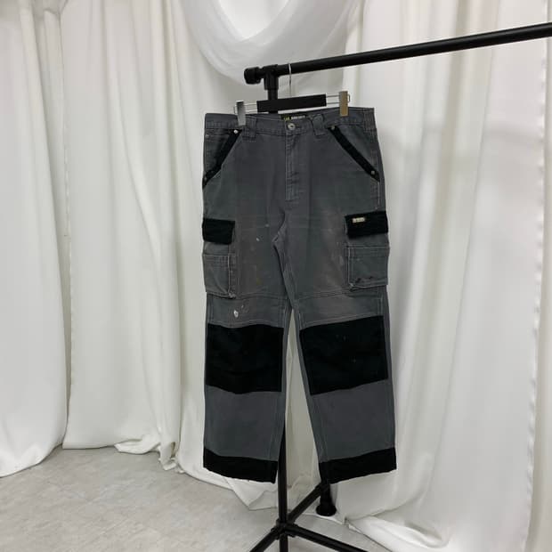 그레이 블랙 포인트 카고 팬츠