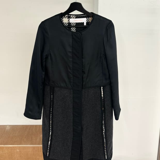 씨바이끌로에 배색 패딩 코트