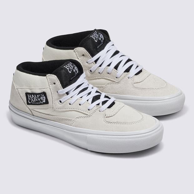 (285) 반스 스케이트 하프캡 화이트블랙 VANS Half Cab