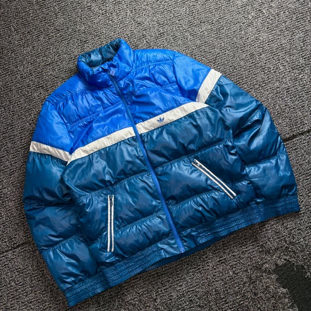 00s 아디다스 올드스쿨 유광 푸퍼 패딩 점퍼 3327