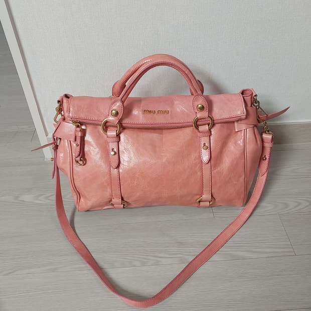 정품 미우미우 리본 사첼백