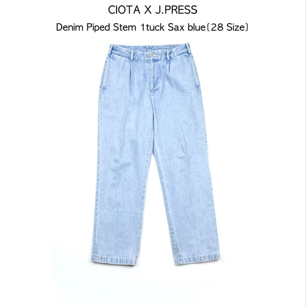 J.PRESS × CIOTA 데님 파이프 스템 원턱 삭스블루