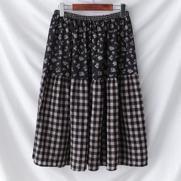 flower check skirt