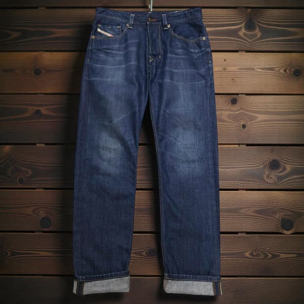 29)DIESEL 디젤 LARKEE-T 레귤러 테이퍼드 생지데님 청바지