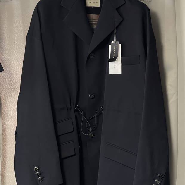 비긴 202 스트링 블레이저