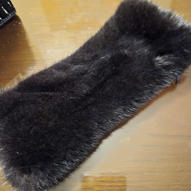 리얼 밍크 핸들 스트랩