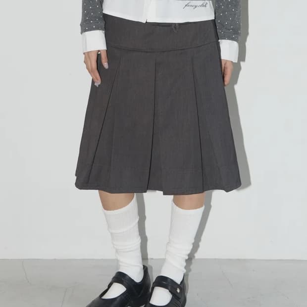 팬시클럽 포멀 버튼 플리츠 미디 스커트