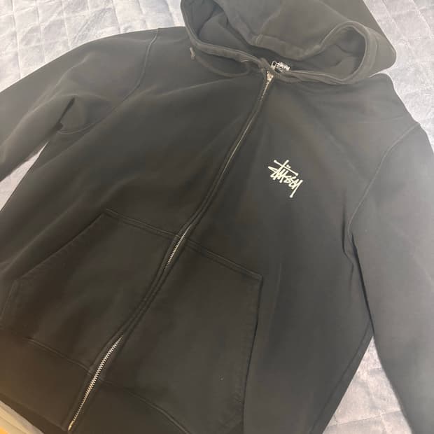 [L] 정품 스투시 베이직 로고 후드집업 블랙