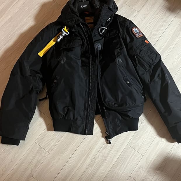 파라점퍼스 23fw