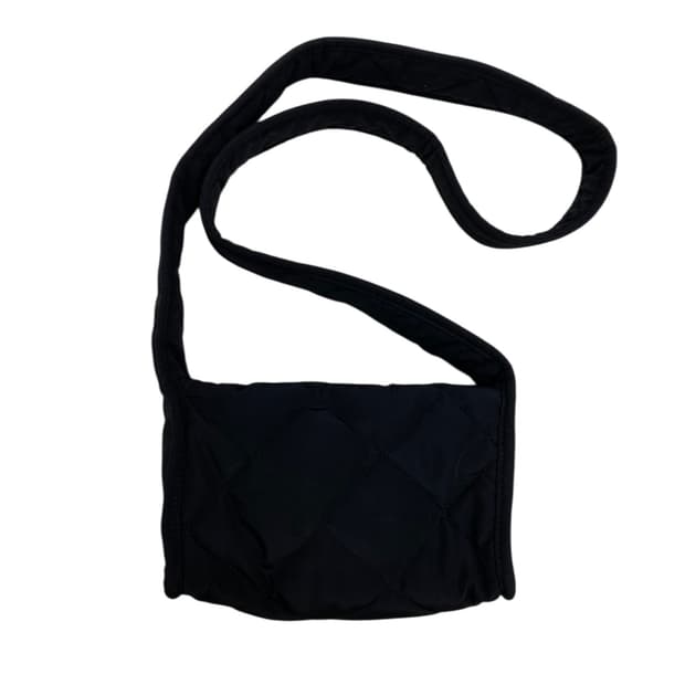 코스 다이아퀄팅 크로스백