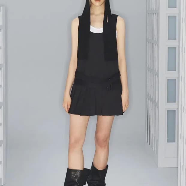 오픈와이와이 벨트 플리츠 BELTED PLEATED MINI DRESS