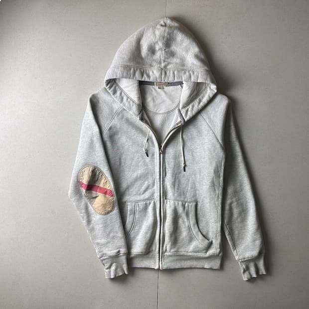 버버리 패치 후드집업