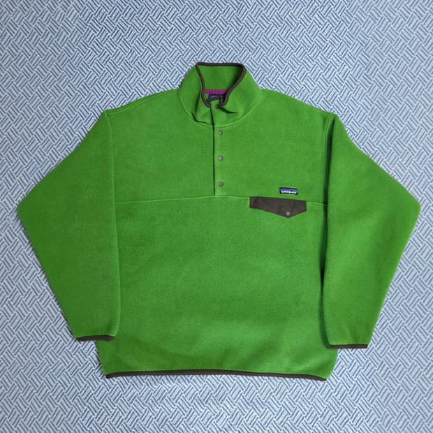 (L)파타고니아 라임그린 신칠라 플리스
