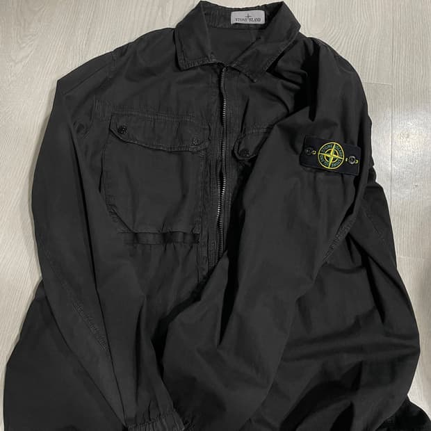 스톤아일랜드 가먼트다잉 오버셔츠 블랙 3XL/23FW