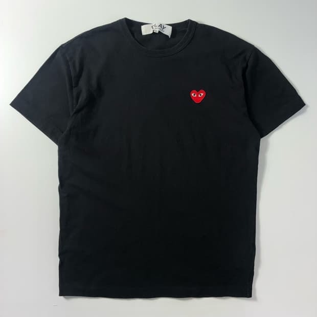 Comme des garsons  꼼데가르송 하트와펜 블랙 반팔티셔츠  