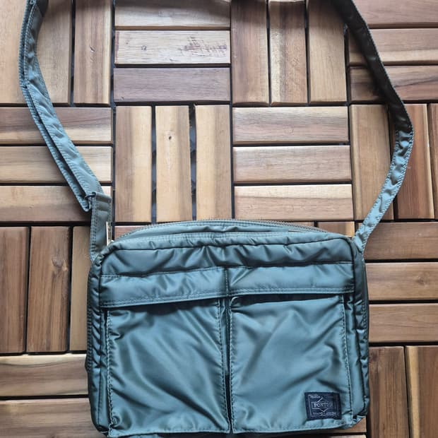 Porter 요시다 포터 탱커 슬링 숄더백 세이지 그린