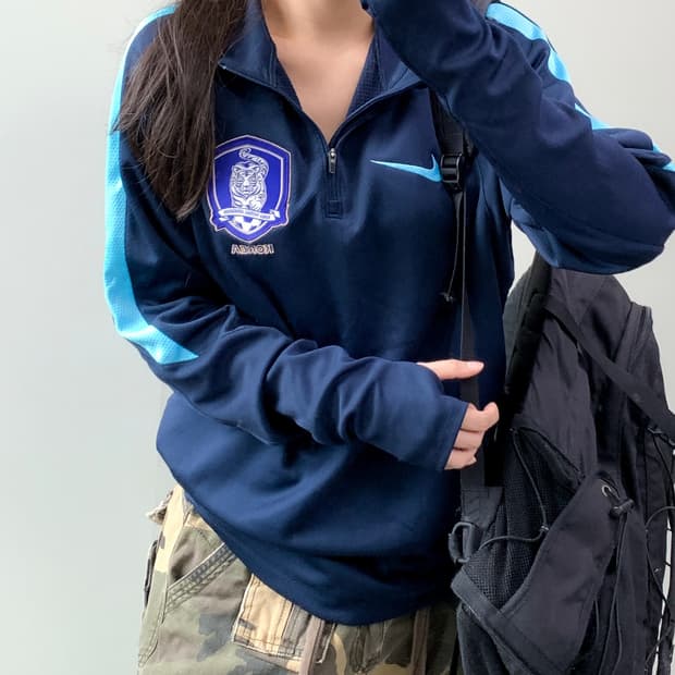 나이키 코리아 트랙탑