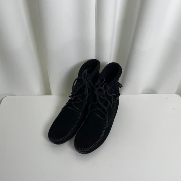 MINETONKA 미네통카 스웨이드 프린지 모카신